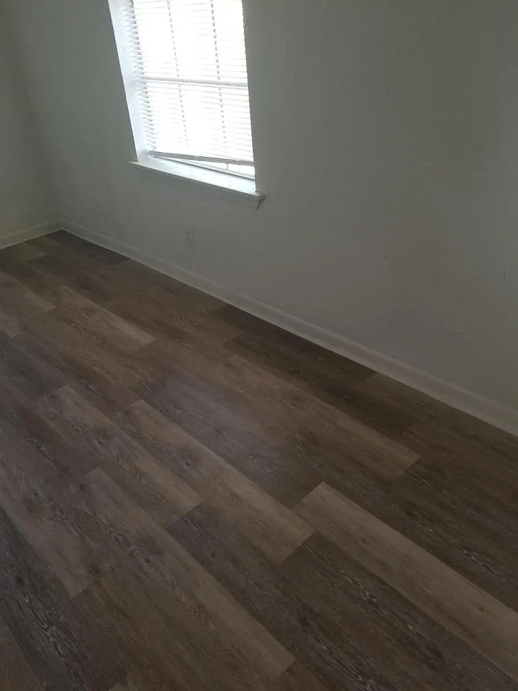 2 bed, 1200 sqft, $850 — Photo 4