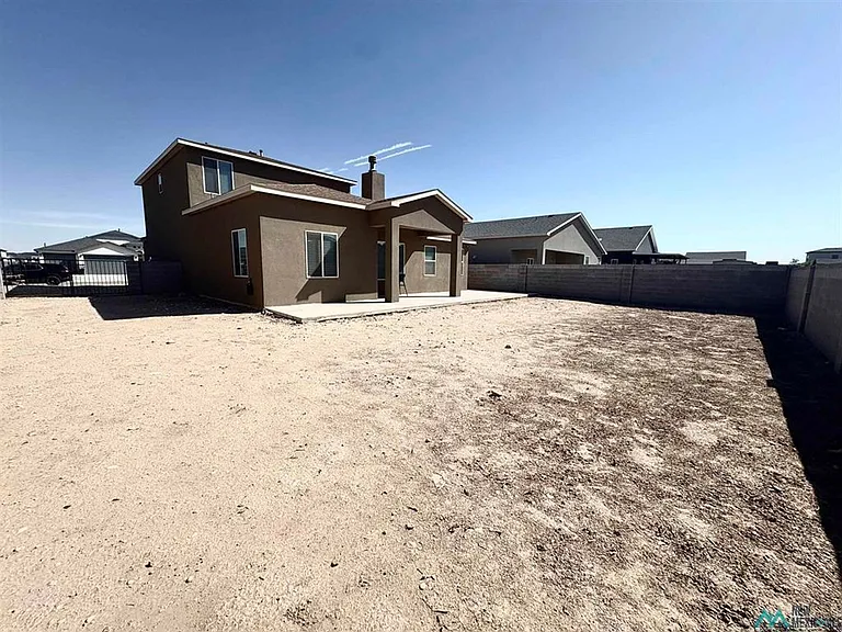 3709 Saguaro Dr — Photo 29