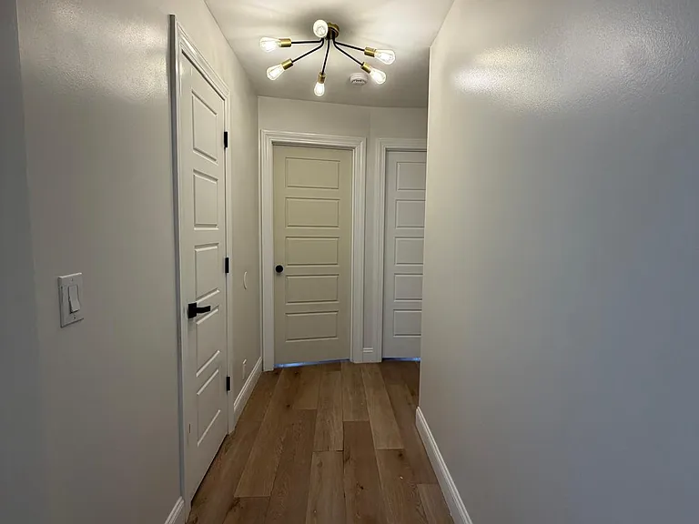 213 Sumner Ave #2 — Photo 7