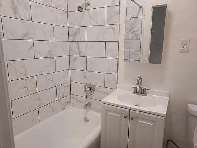 2 bed, 1000 sqft, $3,500 — Photo 4