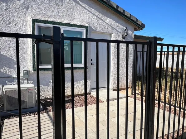 12887 Sholic Rd, Apple Valley, CA 92308