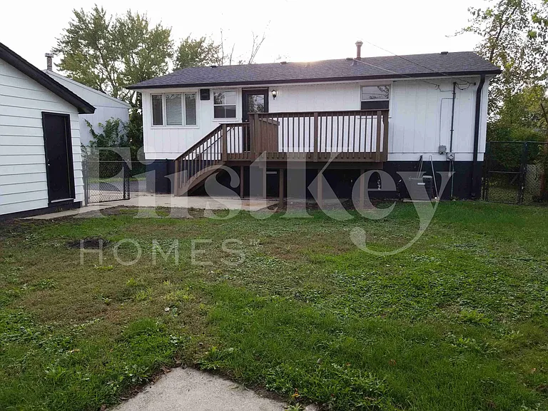 29 N Walnut Ln — Photo 21