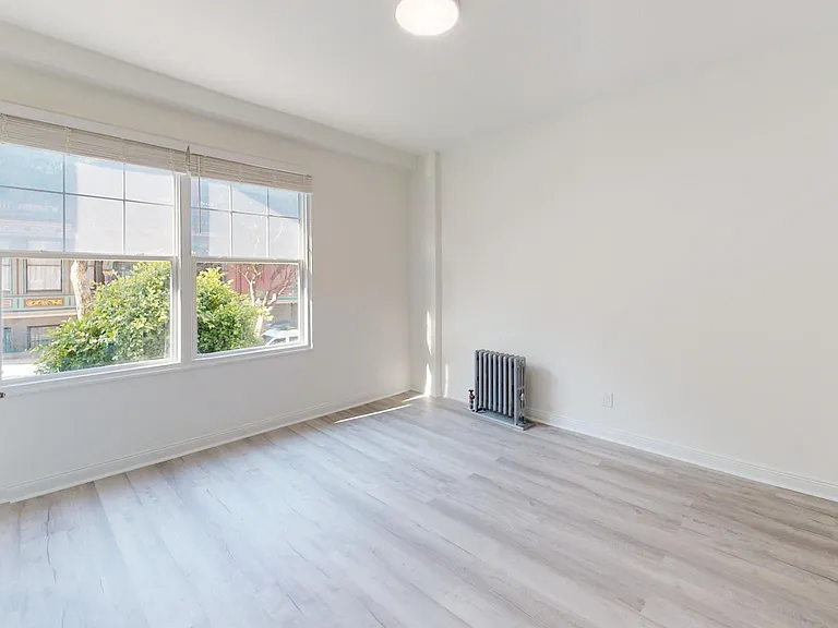 1395 Golden Gate Ave — Photo 6