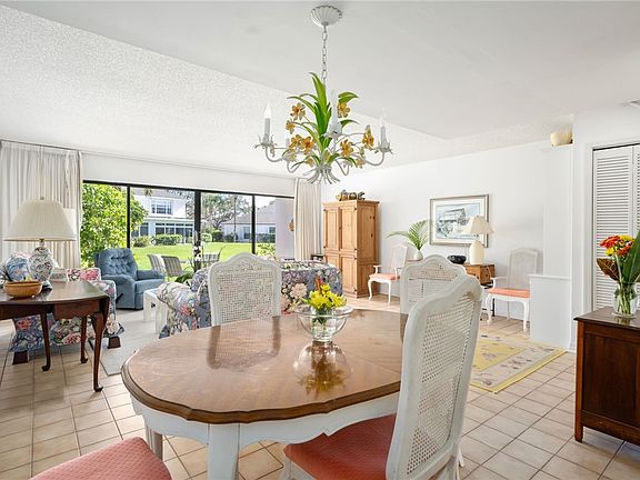 5th image of 300 Harbour Dr APT 205D