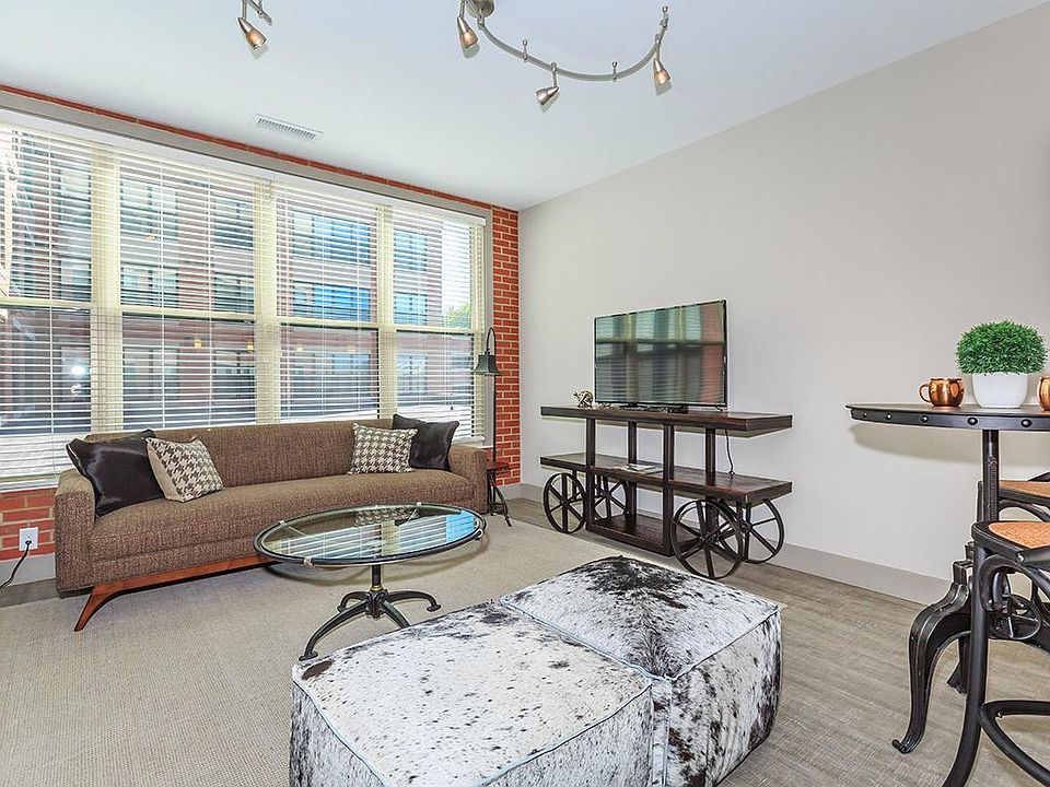 Crocker Park Living Apartment Rentals Westlake, OH Zillow