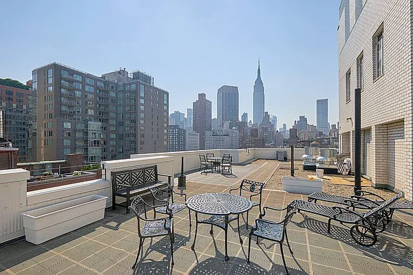 Rented by Compass | media 11