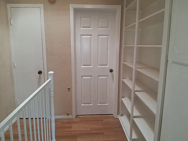 910 Southmoor Dr #910 — Photo 7