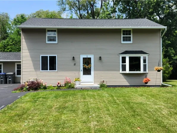 17 Tyler Ct, Manlius, NY 13104