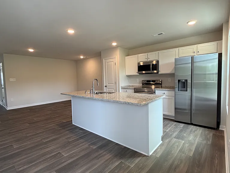 14632 Hancock Towns Dr — Photo 3