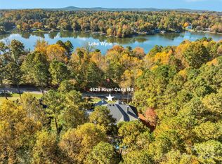 4628 River Oaks Rd, Clover, SC 29710