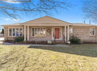 6 Dail Dr, North Providence, RI 02911