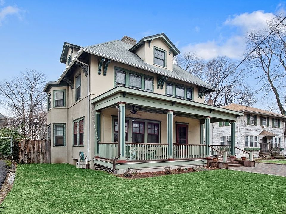 1st image of 25 Belmont Pl