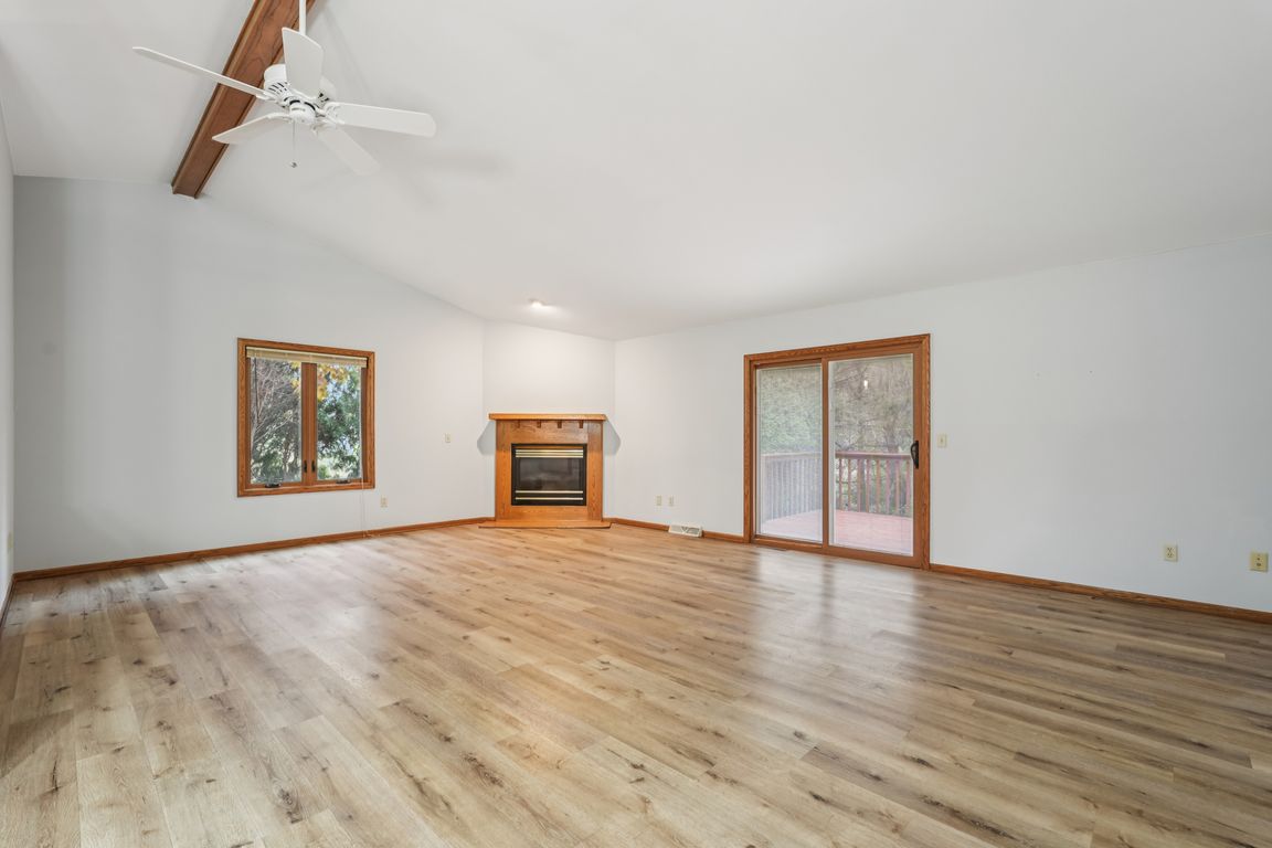 next background image