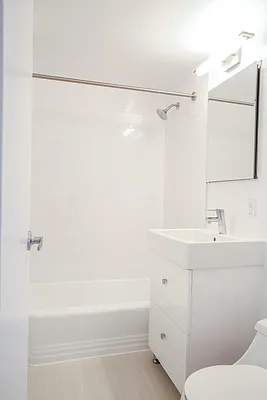 Rented by Stonehenge NYC LLC | media 12