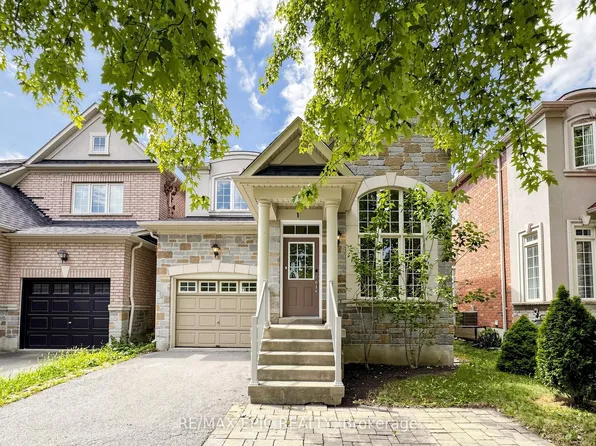 74 Dewpoint Rd, Vaughan, ON L4J 9E1