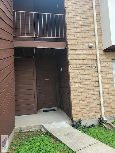 4601 Carmen Ave Photo 1