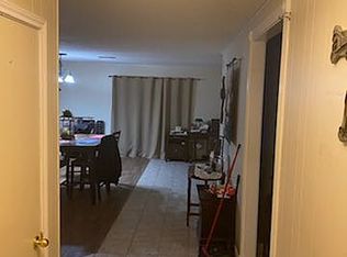 3018 Charles Ave, Groves, TX 77619