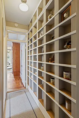 Sold by Compass | media 14