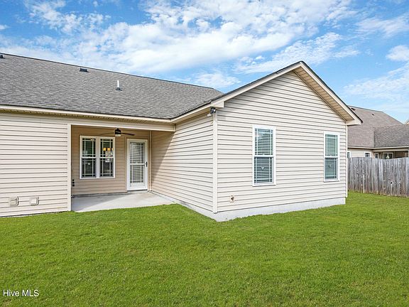 3rd image of 2221 Sweet Bay Drive #A