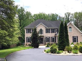 121 Kingsley Rd SE, Vienna, VA 22180