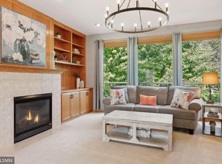 6650 Highland Hills Ln S, Cottage Grove, MN 55016