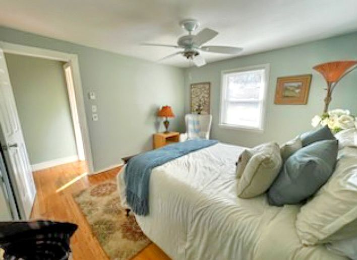 72 Corey Ln, Niantic, CT 06357 | Zillow