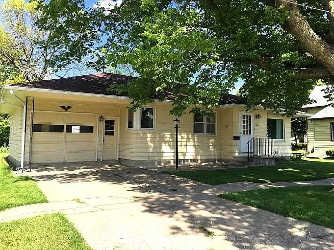 306 Bishop Ave photo 1
