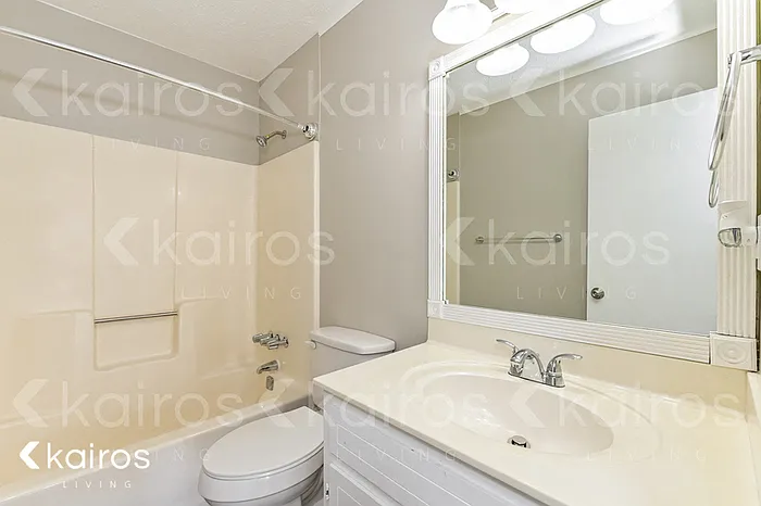 4631 Cedar Brook Dr SE — Photo 14