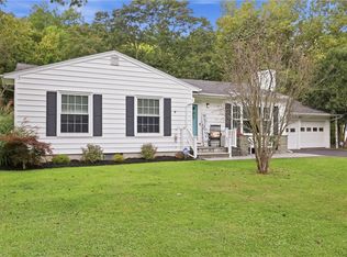 103 Brook Rd, Pittsford, NY 14534