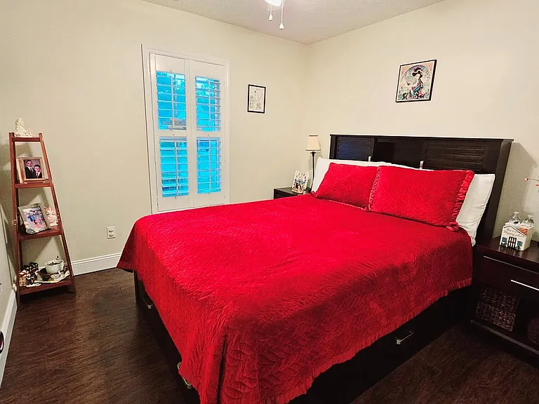 300 Croatan Woods Dr — Photo 13