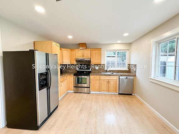 5th image of 2368 Brushglen Way