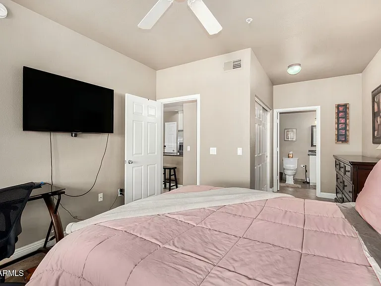 20100 N 78th Pl #1046 — Photo 11