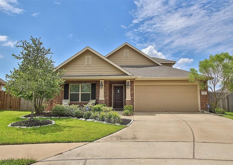 1st image of 13027 Lily Crest Ln