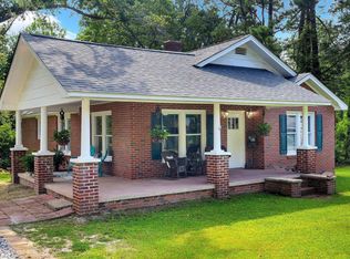 351 Sharpe St, Woodruff, SC 29388
