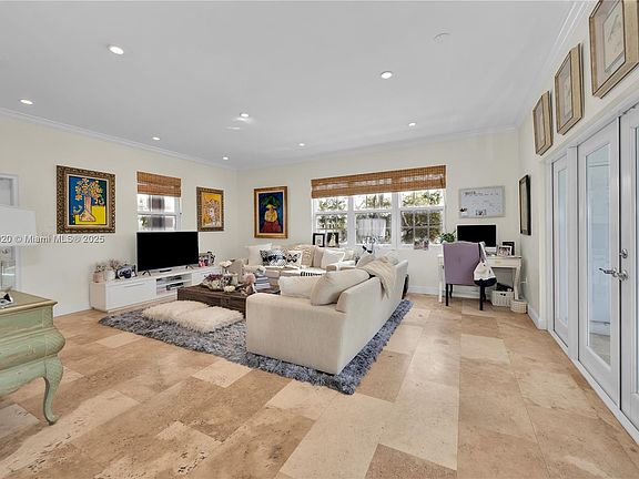 3rd image of 506 Loretto Ave #28