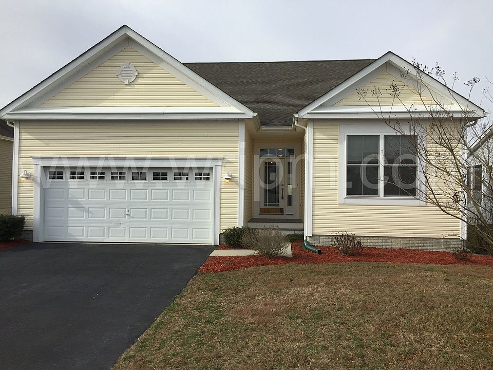 1st image of 36891 Wood Duck Way