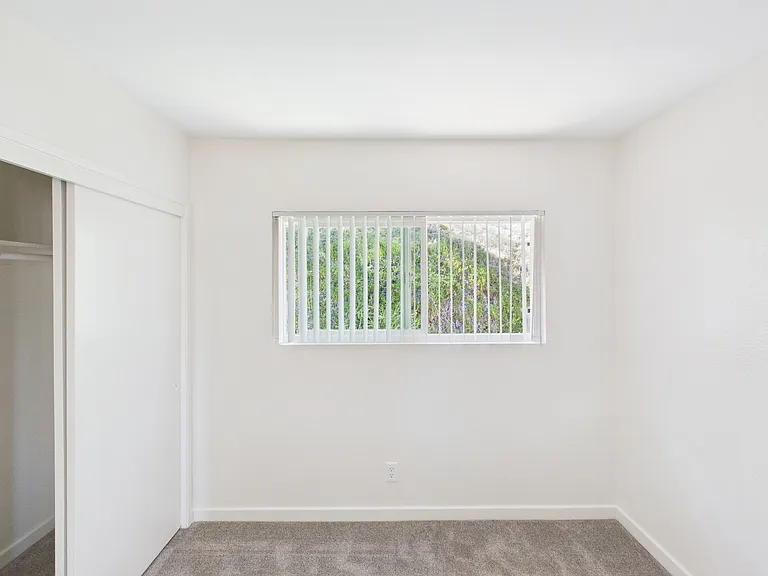 298 Eddie Dr — Photo 27
