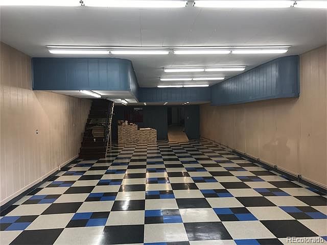 2nd image of 410 N Santa Fe Ave