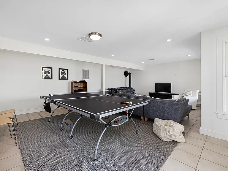 21 Ocean Heights Rd — Photo 29