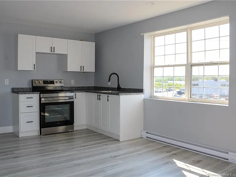 1751 Main St #306 — Photo 4