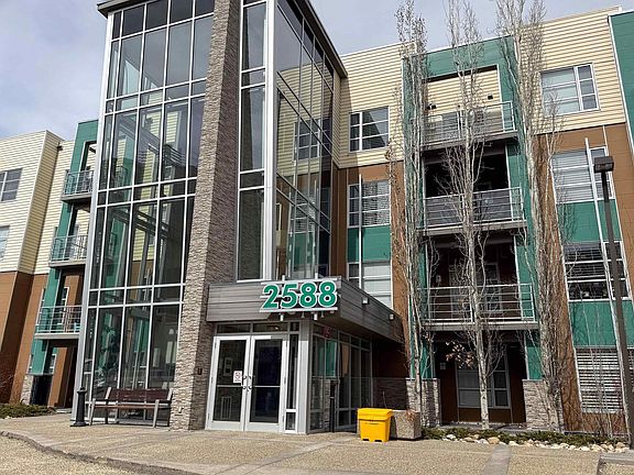 2nd image of 2588 Anderson Way SW #112