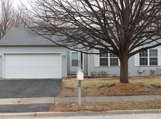 3004 Quincy Ln, Aurora, IL 60504