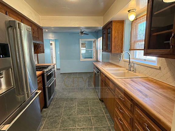 4th image of 2716 17th St