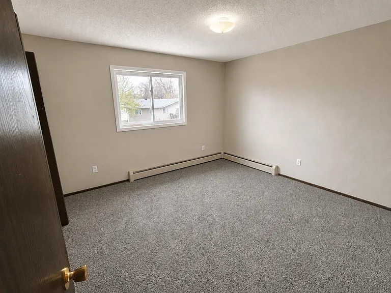 1839 Allison Dr — Photo 6