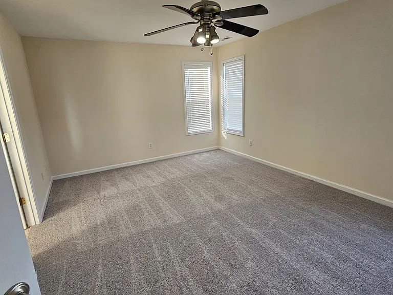 2517 Trailwood Hills Dr — Photo 14