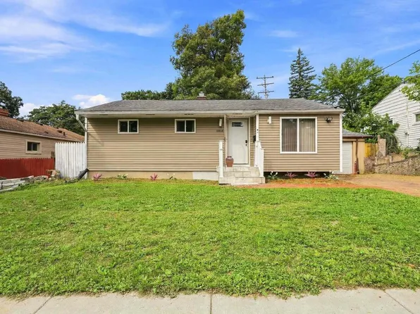 3814 Cherokee Ave, Flint, MI 48507