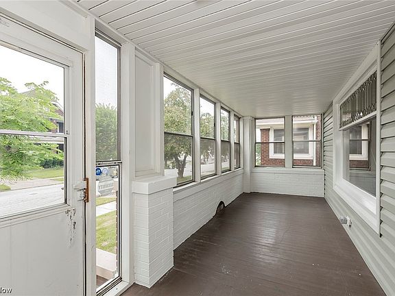 3rd image of 4403 Beta Ave