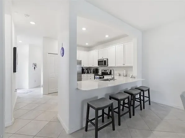 2636 Vine Ave, Naples, FL 34120