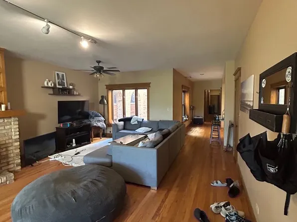 443 W Eugenie St APT 3E, Chicago, IL 60614