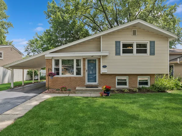 575 Lowden Ave, Glen Ellyn, IL 60137
